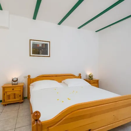 Nada Apartment Bol