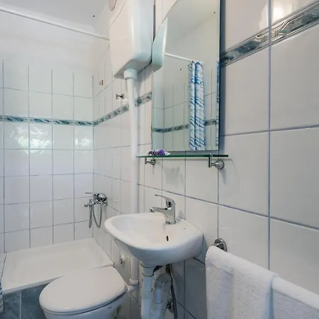 Apartment Nada Bol